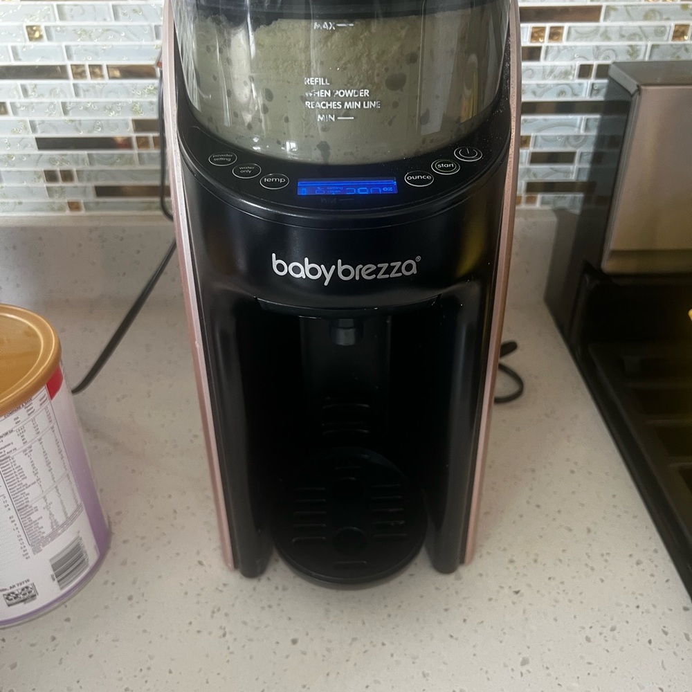Baby Brezza Formula Dispenser